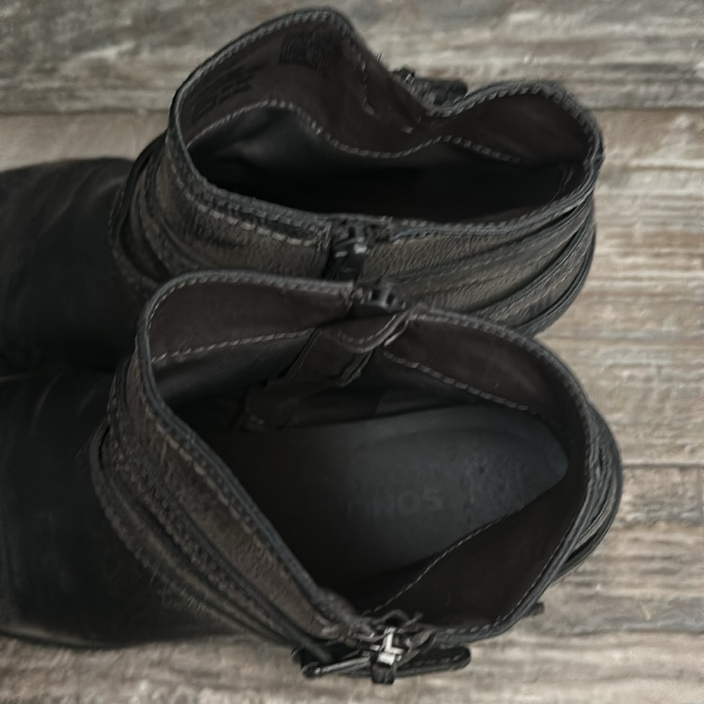Sonoma Distressed Booties - Picture 5 of 6